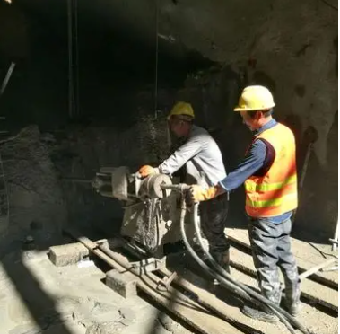 绥芬河水下抗分散灌浆料特点 水下不分散注浆料介绍